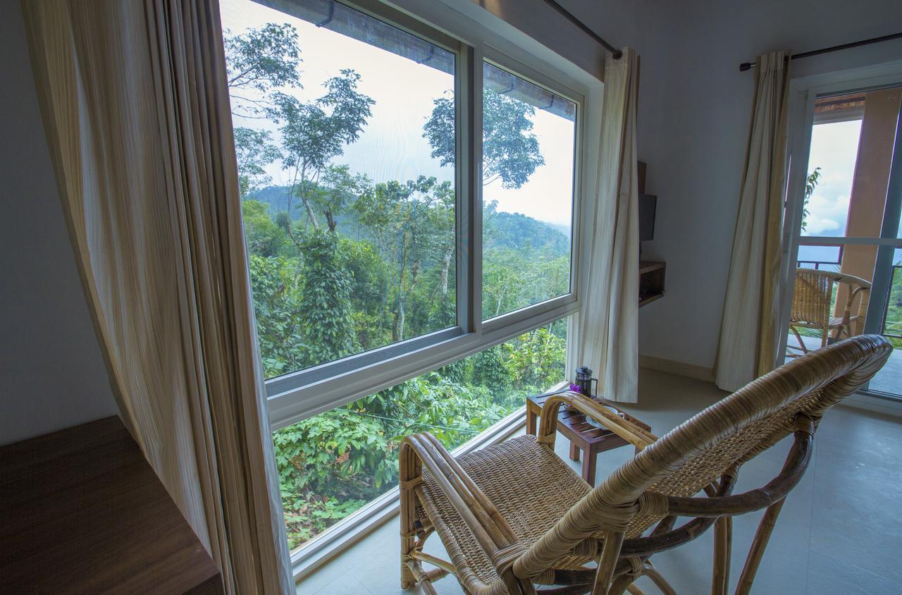 After The Rains - Rainforest Lodge Meppadi Luaran gambar