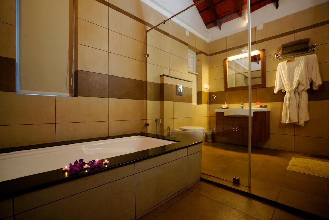After The Rains - Rainforest Lodge Meppadi Luaran gambar